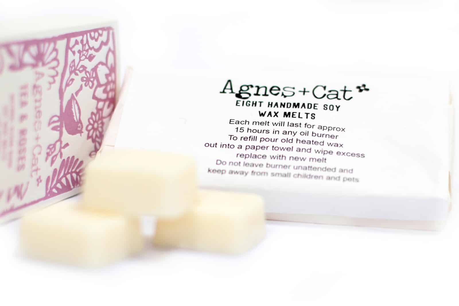 Agnes + Cat - Box of 8 Wax Melts - Tea + Roses 2 Agnes + Cat - Box of 8 Wax Melts - Tea + Roses